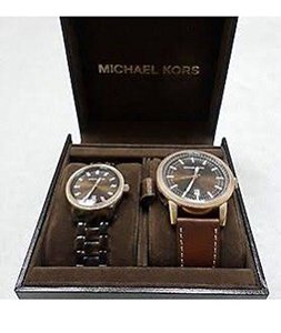 Michael Kors ger stil till paret Michael Kors-klockor
